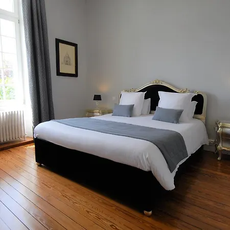 Domaine De Hotell 3*
