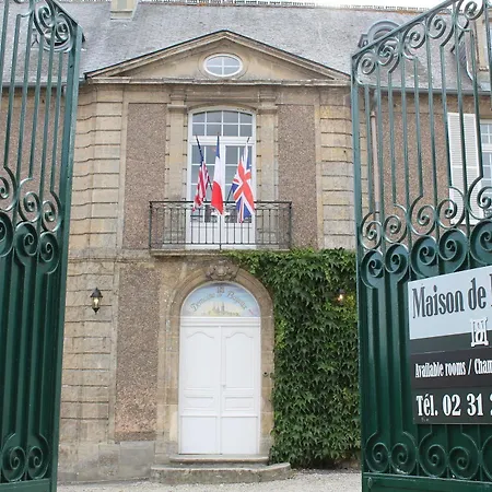 Domaine De 3*