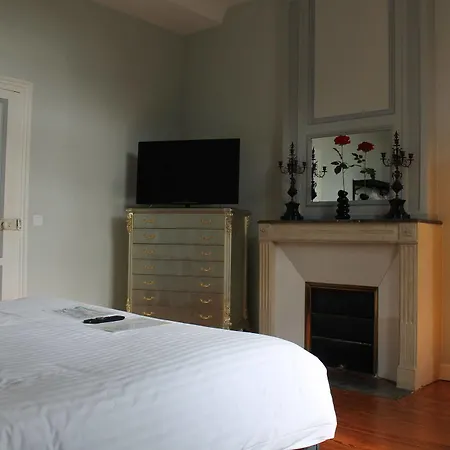 Hotell Domaine De 3*