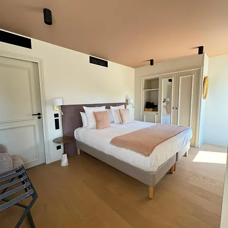 Domaine De Hotel Bayeux