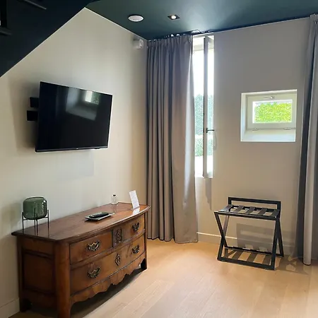 Domaine De 4*
