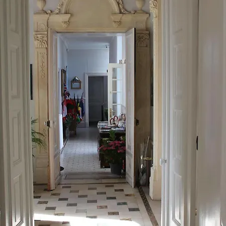 Domaine De 4*