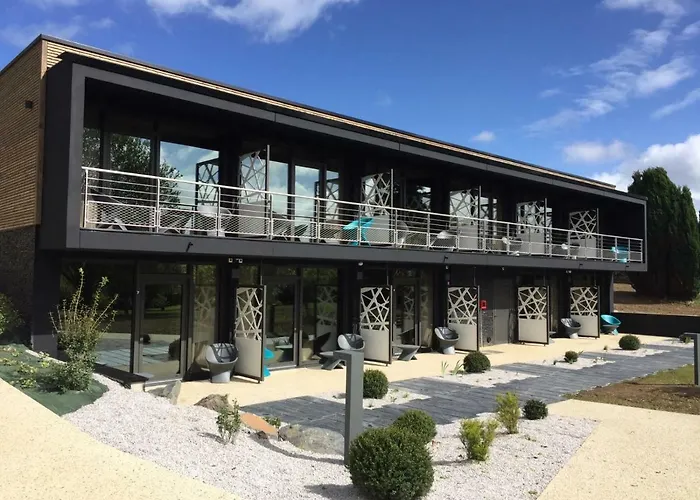 Hotel Domaine De Bayeux